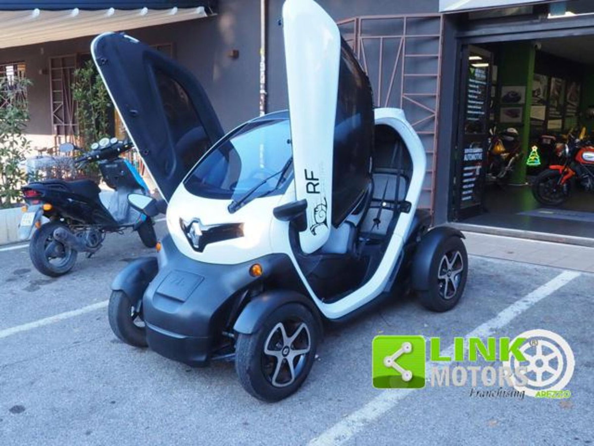 Renault Twizy 45 Intens (2)