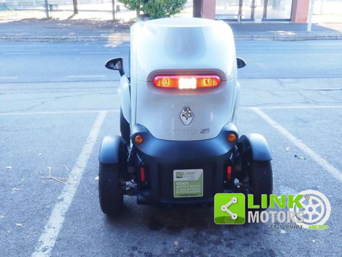 Renault Twizy 45 Intens (8)