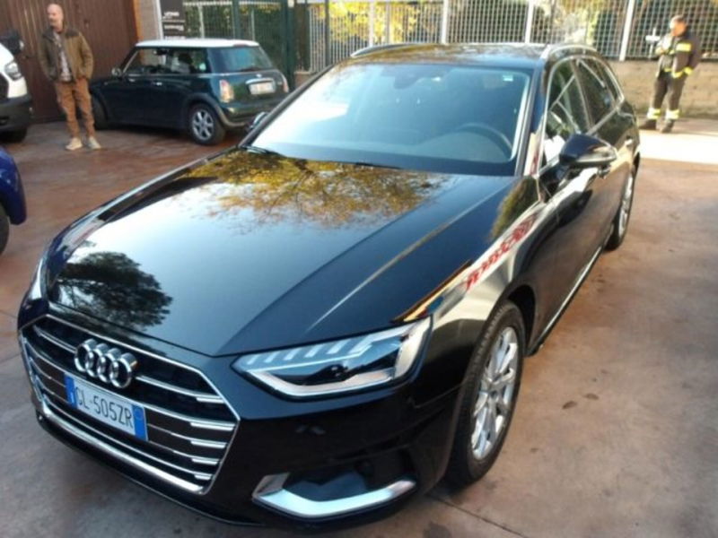 Audi A4 Avant 35 TDI/163 CV S tronic Business Advanced