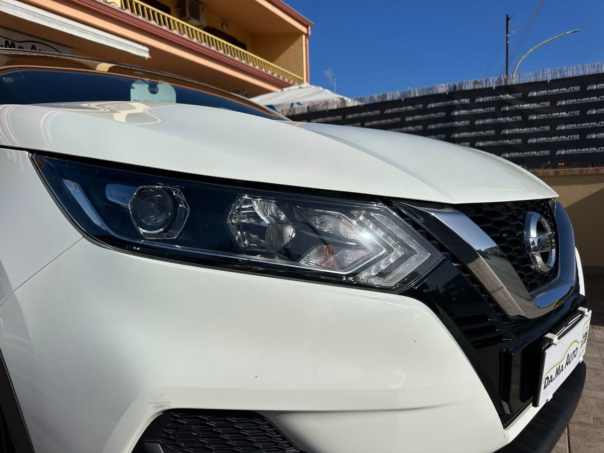 Nissan Qashqai 1.5 dCi 115 CV DCT Visia (5)