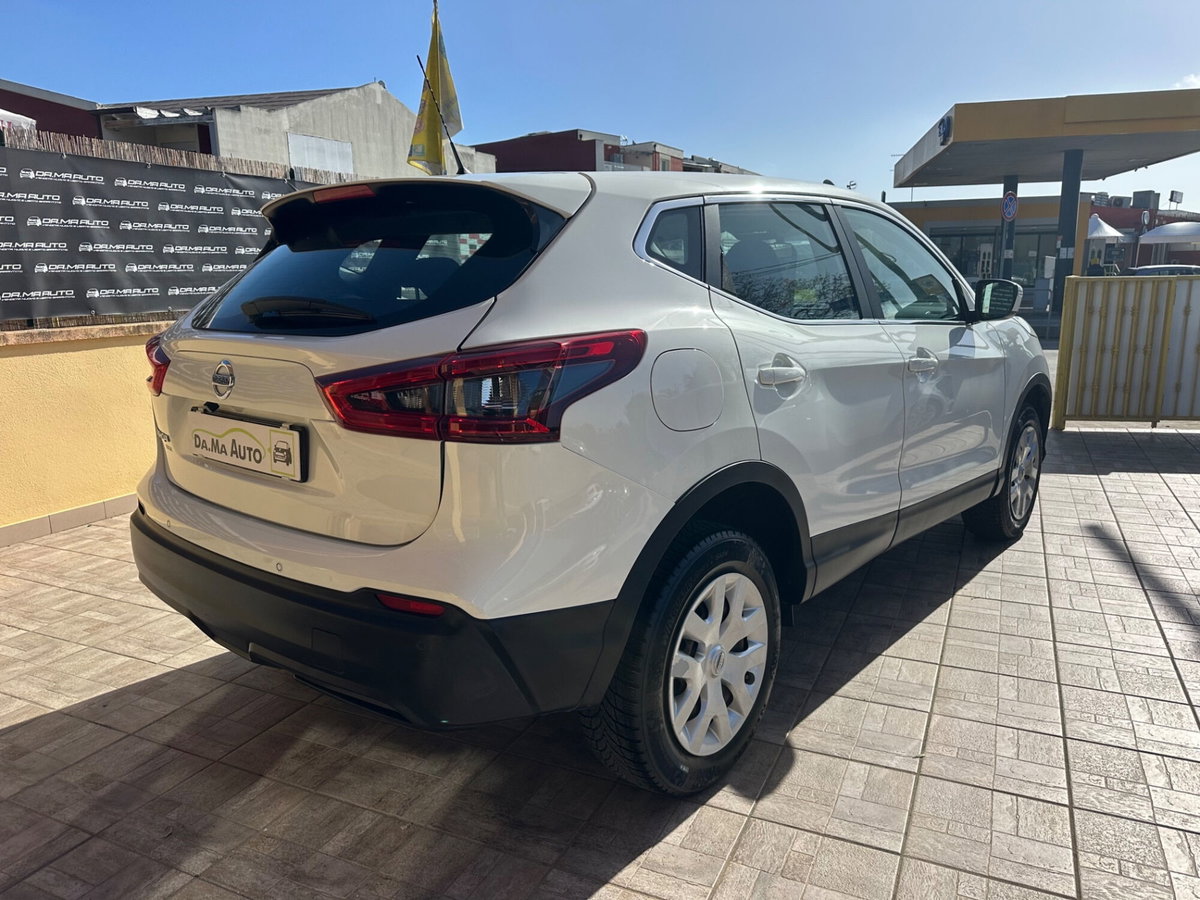 Nissan Qashqai 1.5 dCi 115 CV DCT Visia (7)