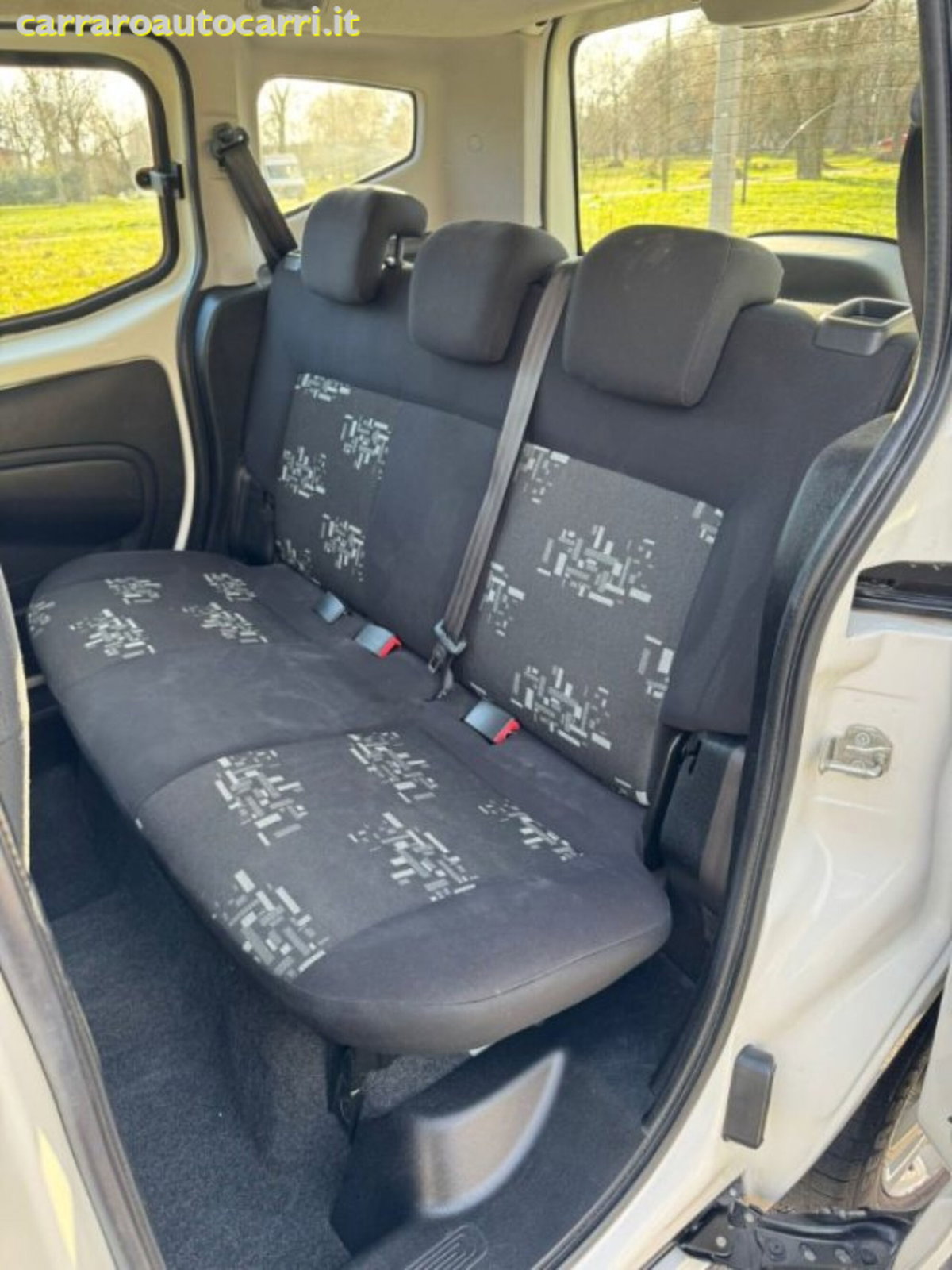 Fiat Qubo 1.4 8V 77 CV Dynamic Natural Power (18)
