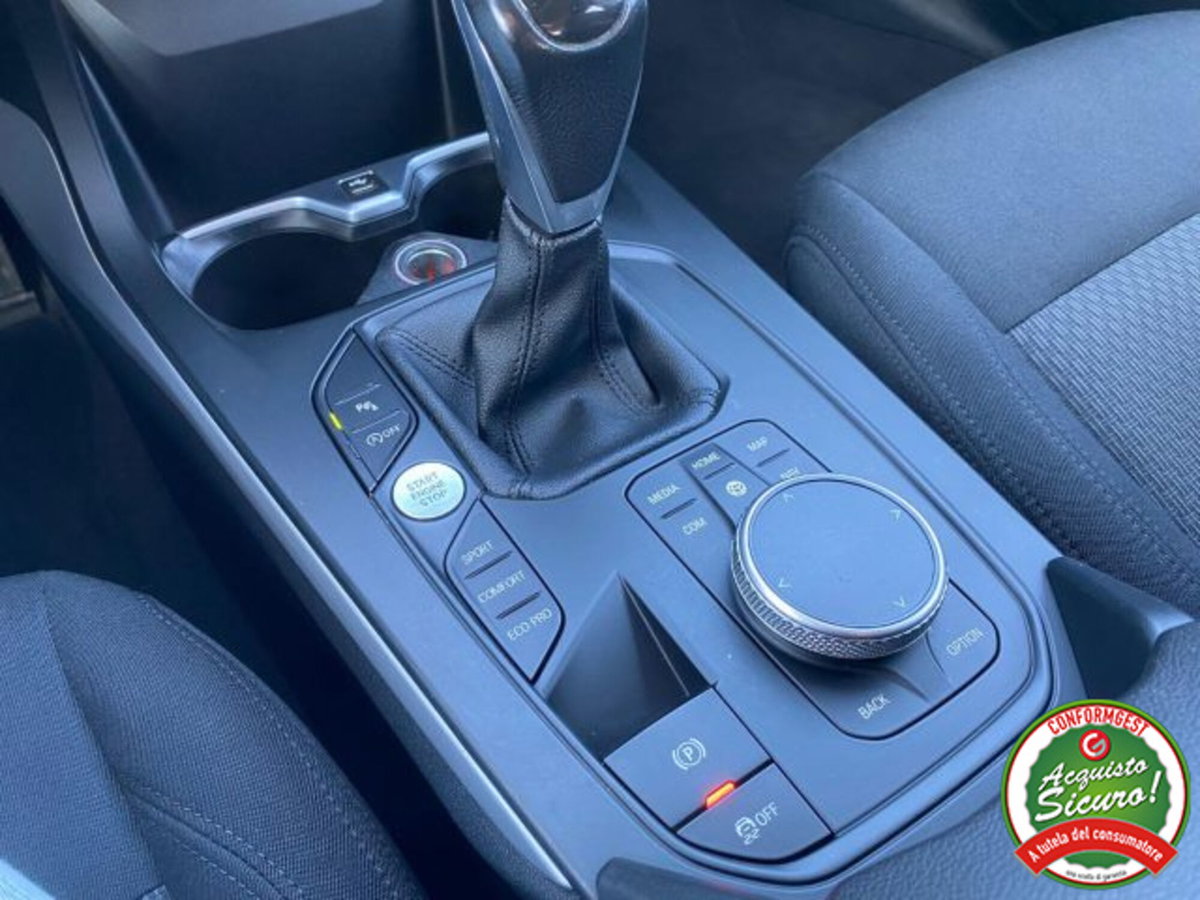 BMW Serie 1 116d 2.0 116CV cat 5 porte Attiva DPF (14)