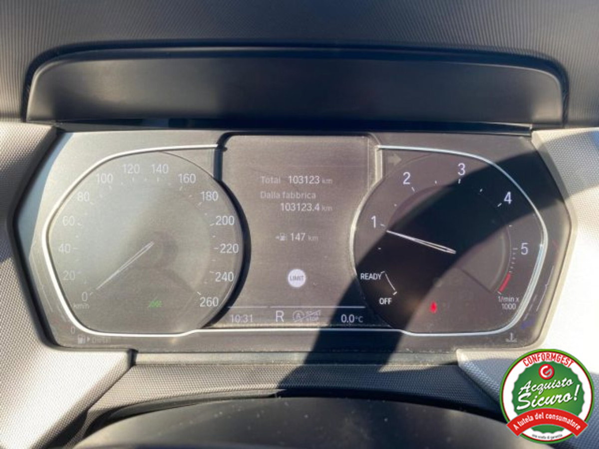 BMW Serie 1 116d 2.0 116CV cat 5 porte Attiva DPF (16)