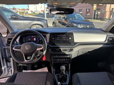 Volkswagen T-Cross 1.0 tsi Life 115cv (8)