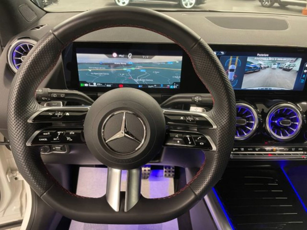 Mercedes-Benz GLA SUV 200 d AMG Line Premium Plus 4matic auto (11)