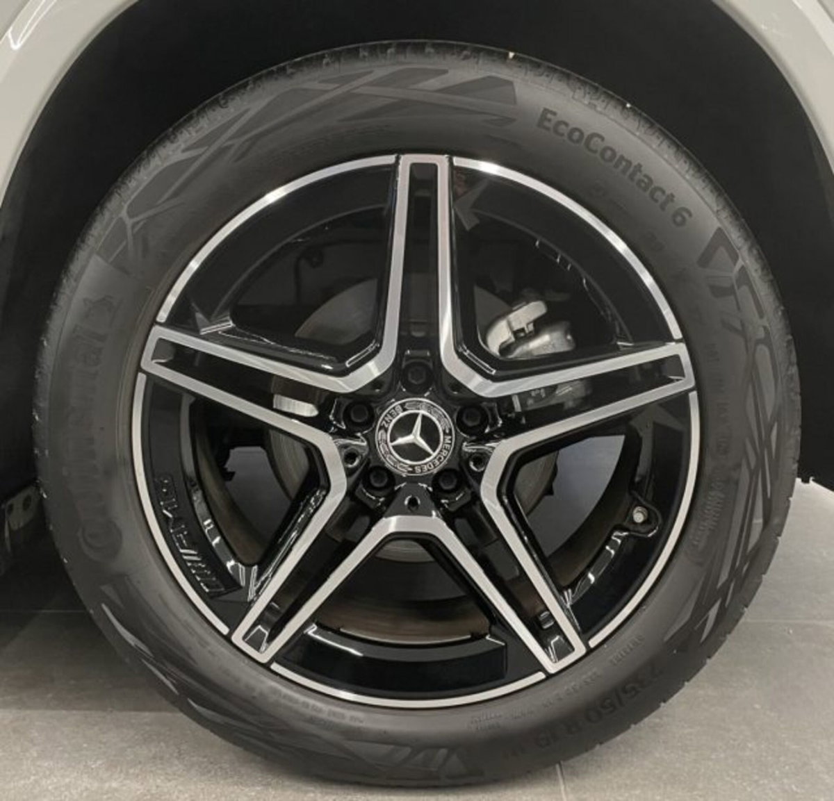 Mercedes-Benz GLA SUV 200 d AMG Line Premium Plus 4matic auto (11)
