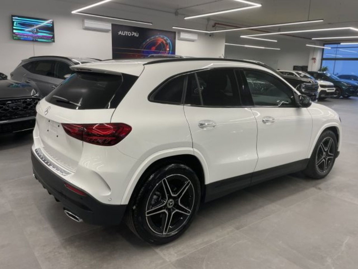 Mercedes-Benz GLA SUV 200 d AMG Line Premium Plus 4matic auto (3)