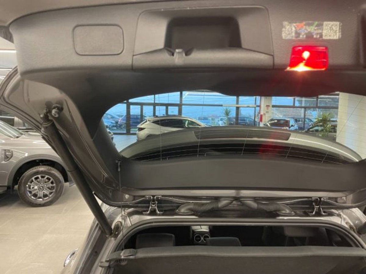 Mercedes-Benz GLA SUV 200 d AMG Line Premium Plus 4matic auto (13)
