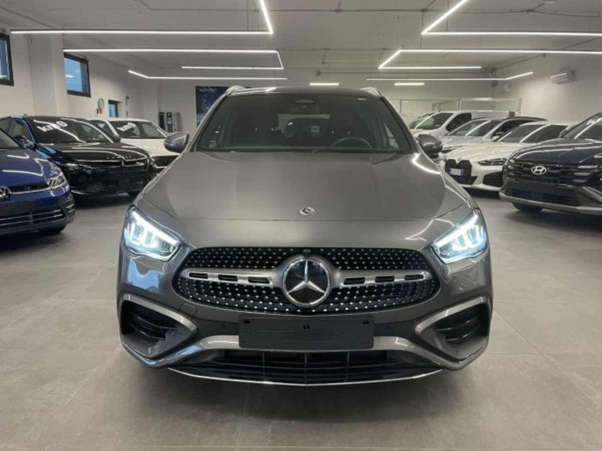 Mercedes-Benz GLA SUV 200 d AMG Line Premium Plus 4matic auto (16)