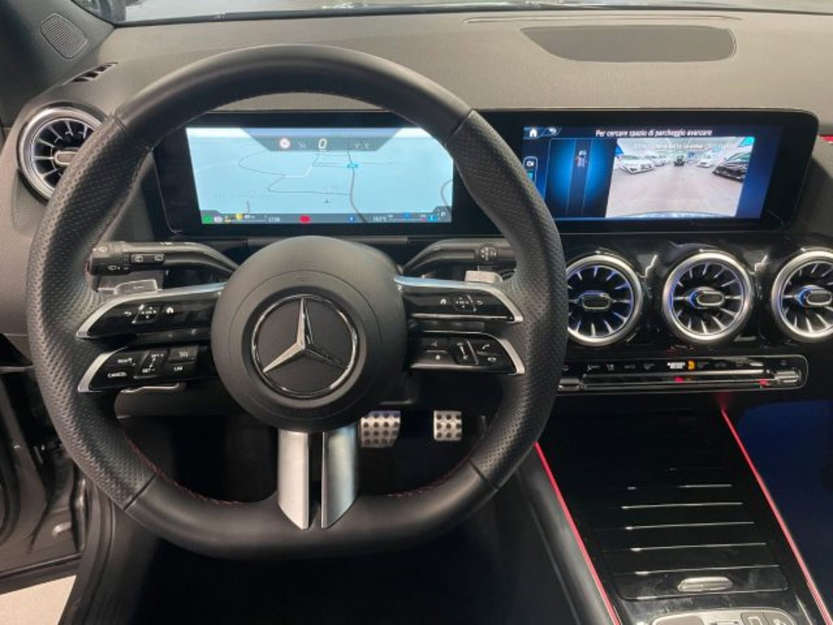 Mercedes-Benz GLA SUV 200 d AMG Line Premium Plus 4matic auto (3)