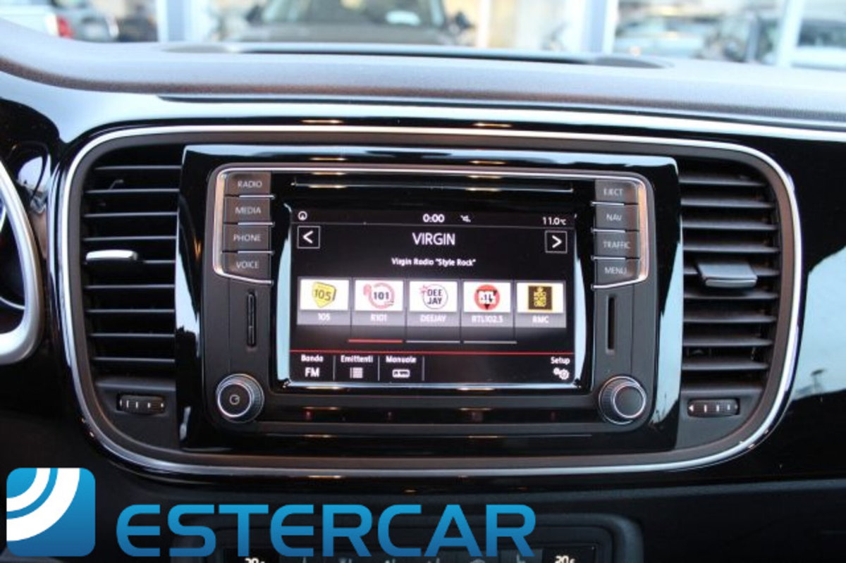 Volkswagen Maggiolino Cabrio 1.4 TSI Sport BlueMotion Technology (6)