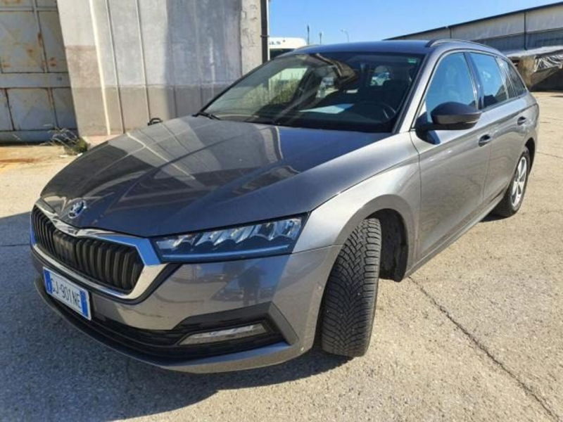 Skoda Octavia Station Wagon 2.0 TDI EVO SCR DSG Wagon Executive