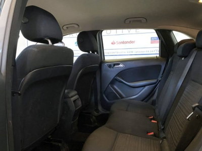 Mercedes-Benz Classe B 180 CDI BlueEFFICIENCY Executive (12)
