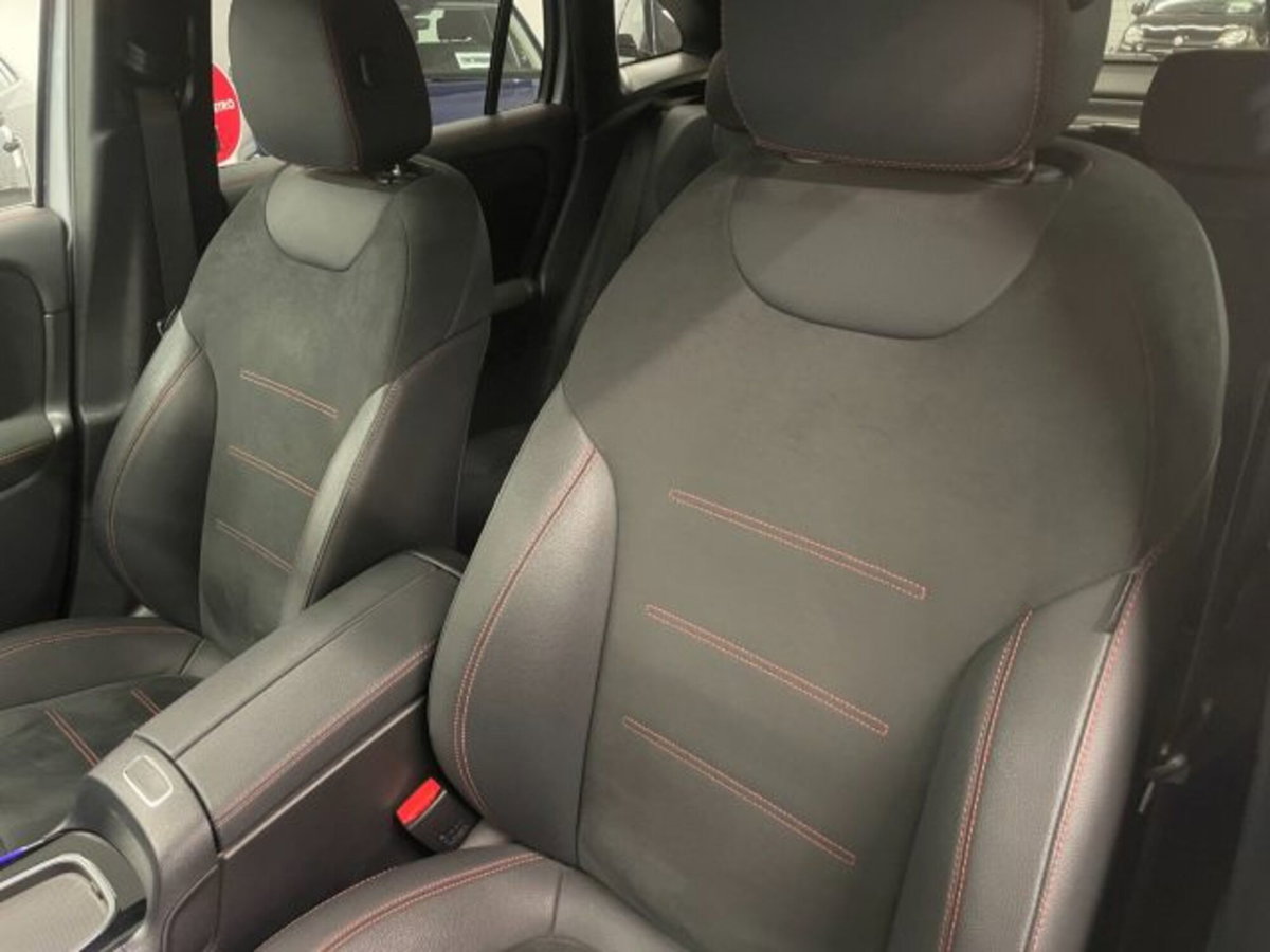 Mercedes-Benz GLA SUV 200 d AMG Line Premium Plus 4matic auto (2)