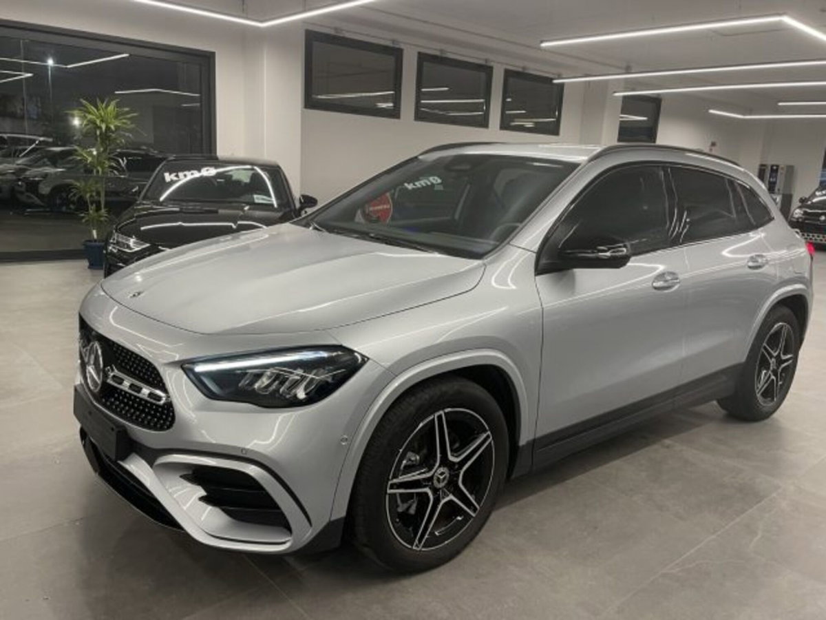 Mercedes-Benz GLA SUV 200 d AMG Line Premium Plus 4matic auto (7)