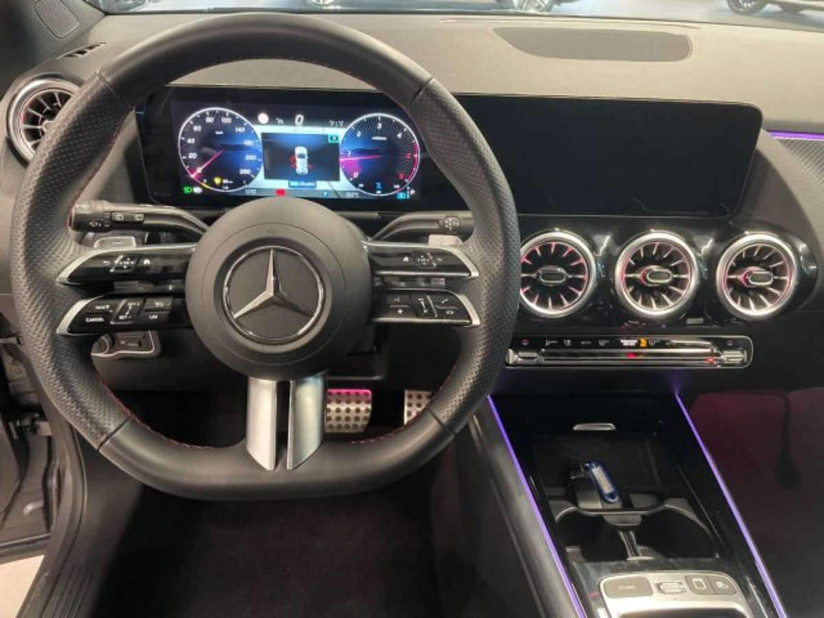 Mercedes-Benz GLA SUV 200 d AMG Line Premium Plus 4matic auto (19)