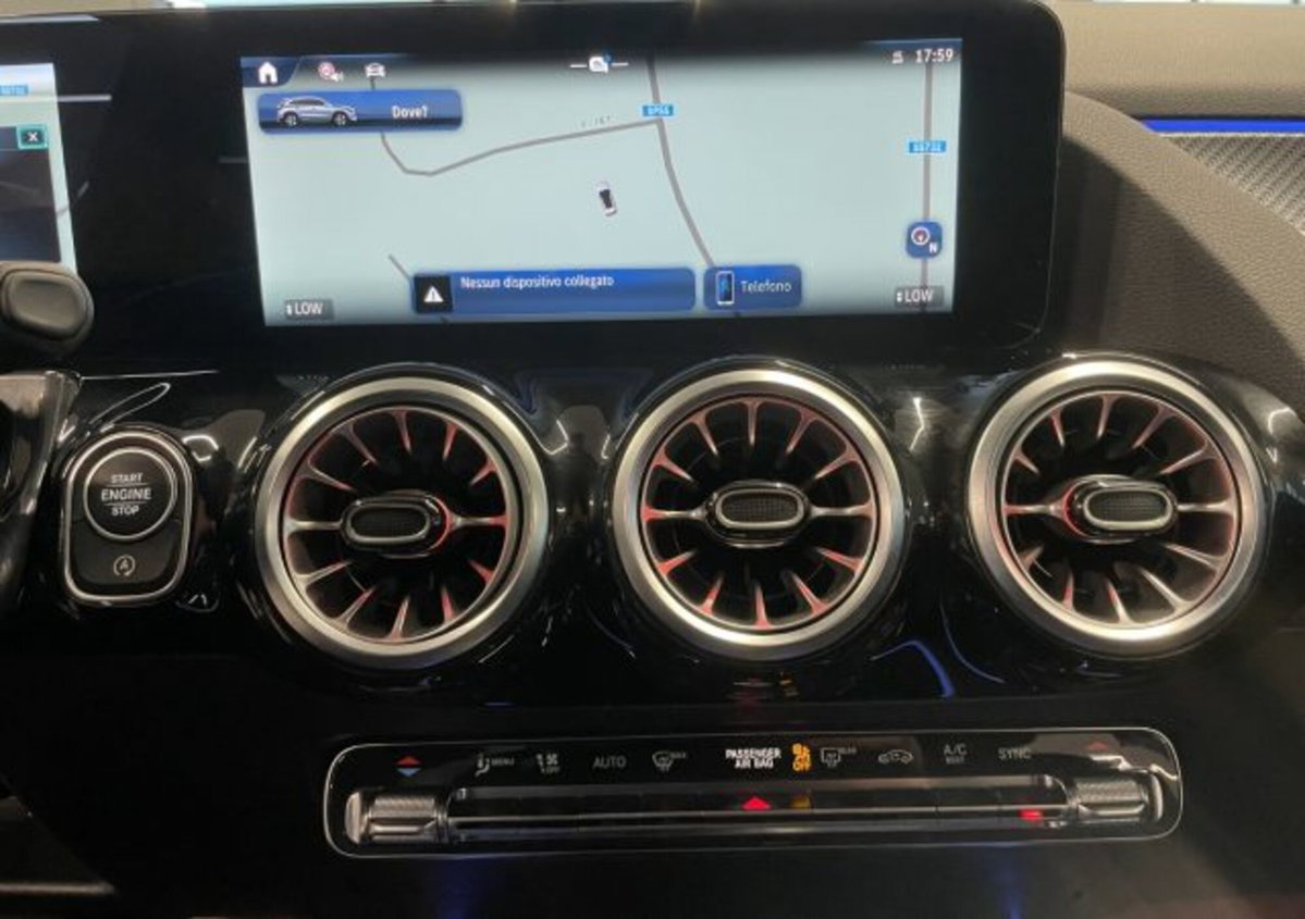 Mercedes-Benz GLA SUV 200 d AMG Line Premium Plus 4matic auto (7)
