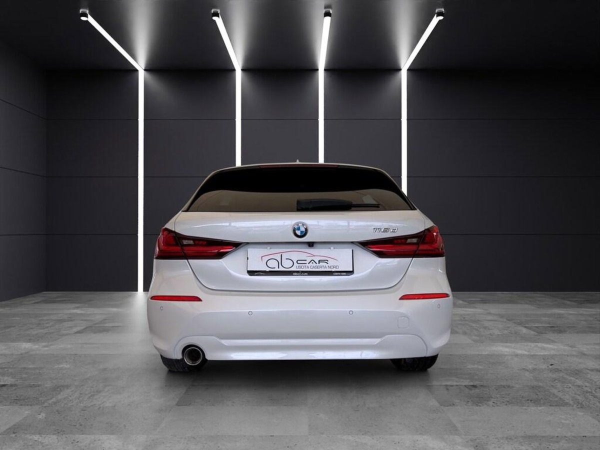 BMW Serie 1 116d auto (5)