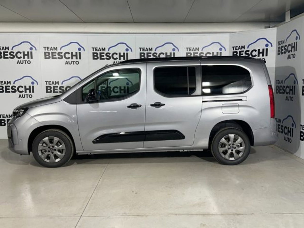 Opel Combo Life 1.5D 130 S&S MT6 Elegance XL 7 Posti (2)