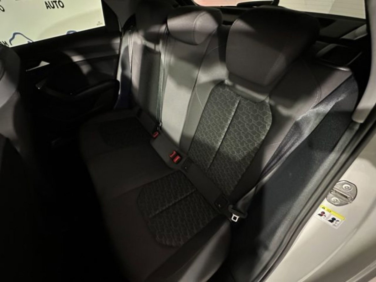 Audi A1 Sportback 30 TFSI S tronic Identity Black (11)