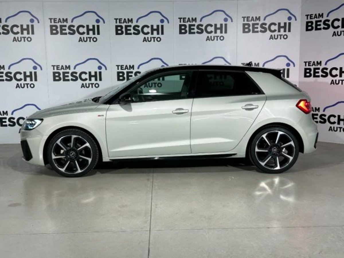Audi A1 Sportback 30 TFSI S tronic Identity Black (2)