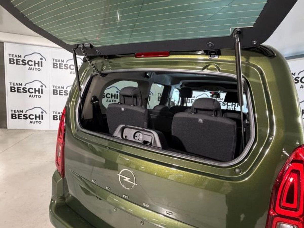 Opel Combo Life 1.5D 130 S&S MT6 Elegance XL 7 Posti (11)