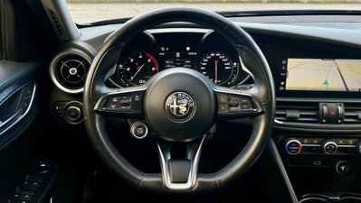 Alfa Romeo Giulia 2.2 Turbodiesel 190 CV AT8 Super (19)