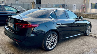 Alfa Romeo Giulia 2.2 Turbodiesel 190 CV AT8 Super (8)