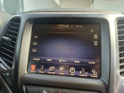 Jeep Cherokee 2.0 Mjt II Limited (18)