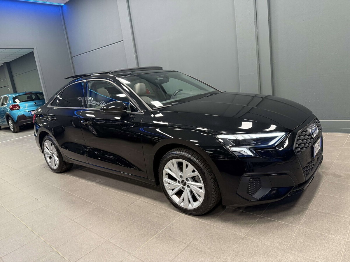 Audi A3 Sedan 35 TFSI S tronic COD (3)