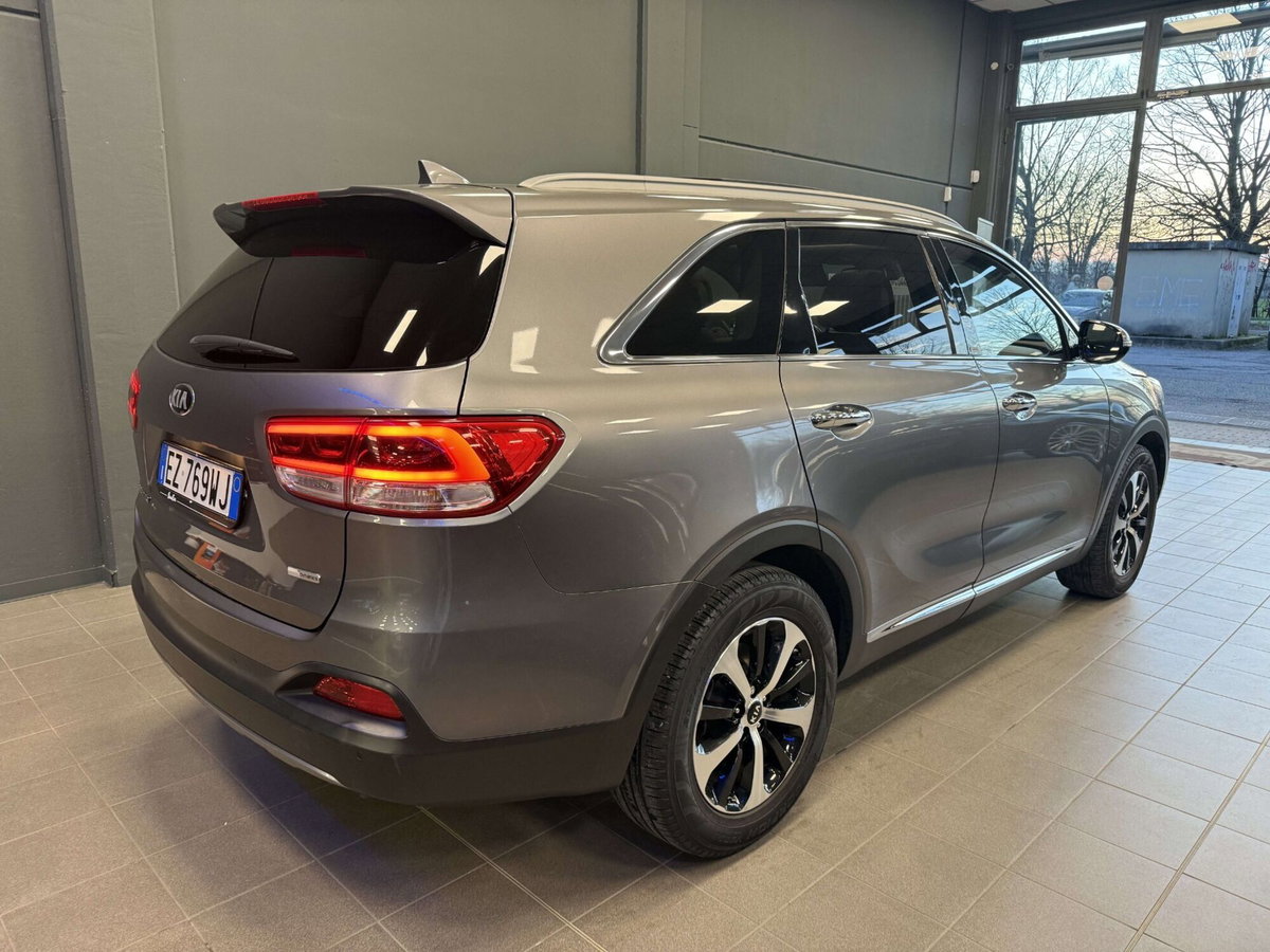 Kia Sorento 2.2 CRDi 2WD Loft (4)