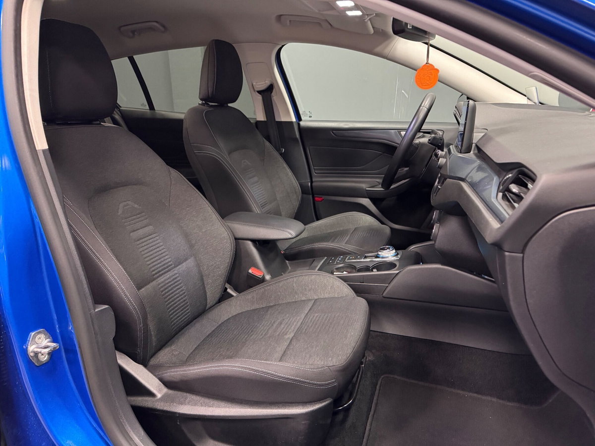 Ford Focus Station Wagon 1.5 EcoBlue 120 CV SW Active X (12)