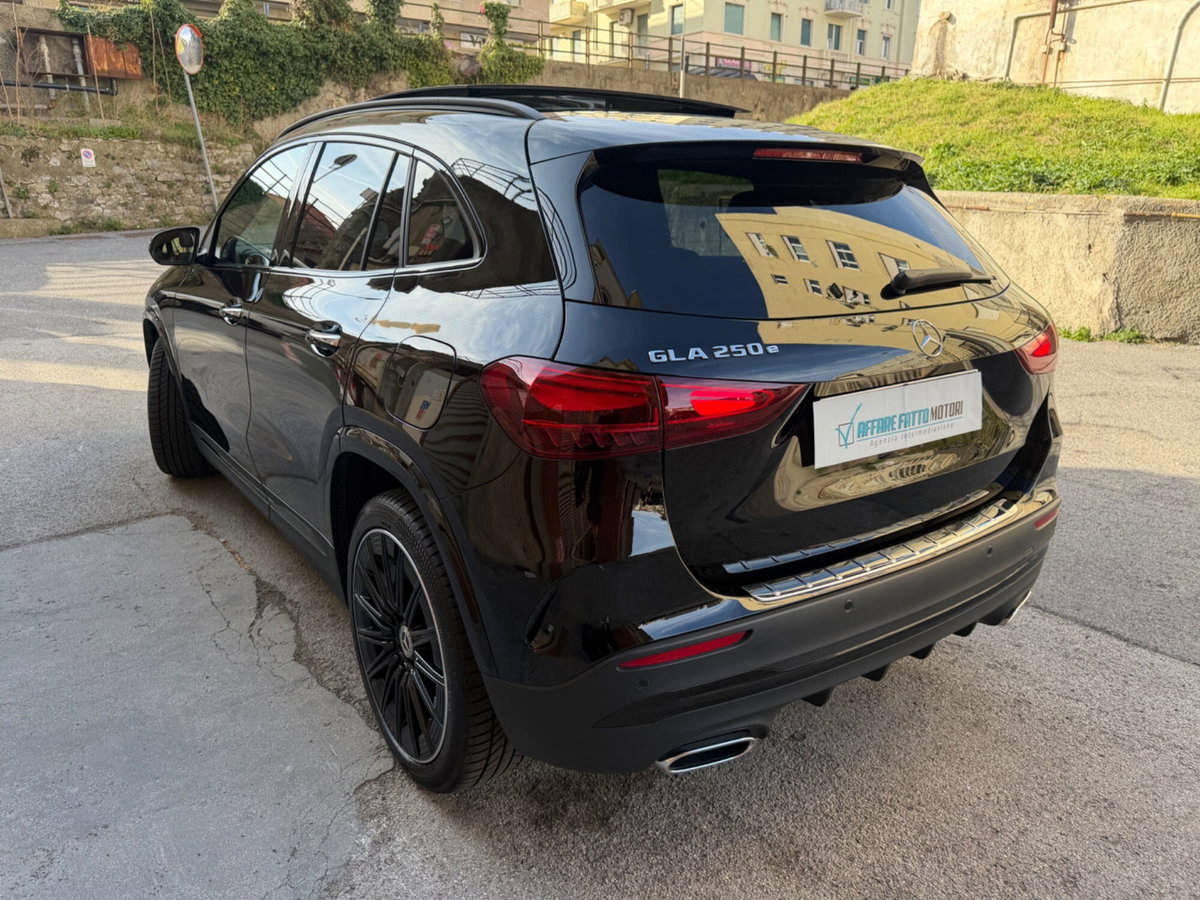 Mercedes-Benz GLA SUV 250 e phev AMG Line Advanced Plus auto (15)