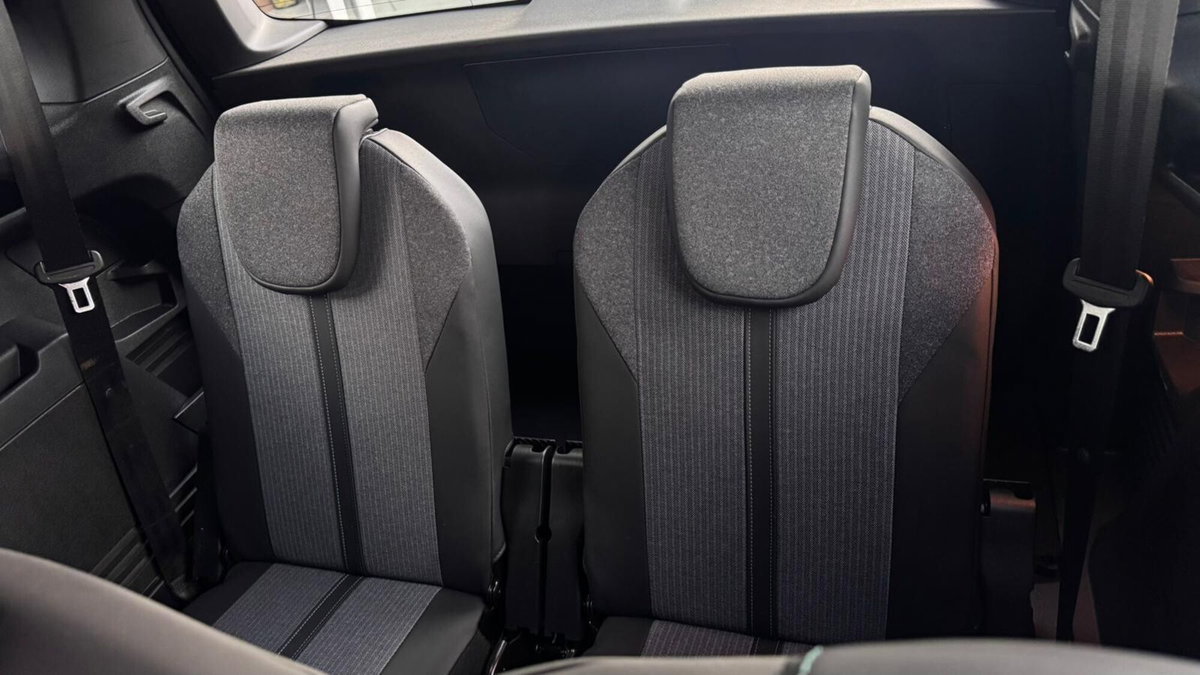 Peugeot 5008 1.5 bluehdi Allure Pack s&s 130cv eat8 (13)