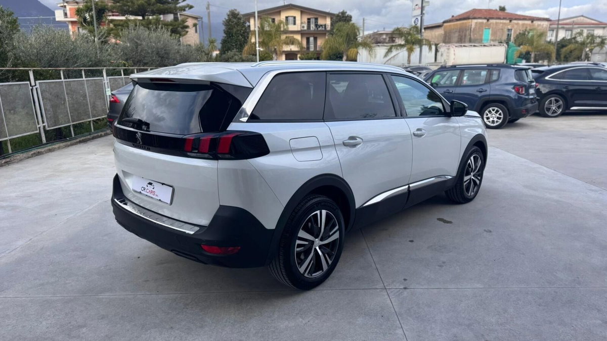 Peugeot 5008 1.5 bluehdi Allure Pack s&s 130cv eat8 (5)