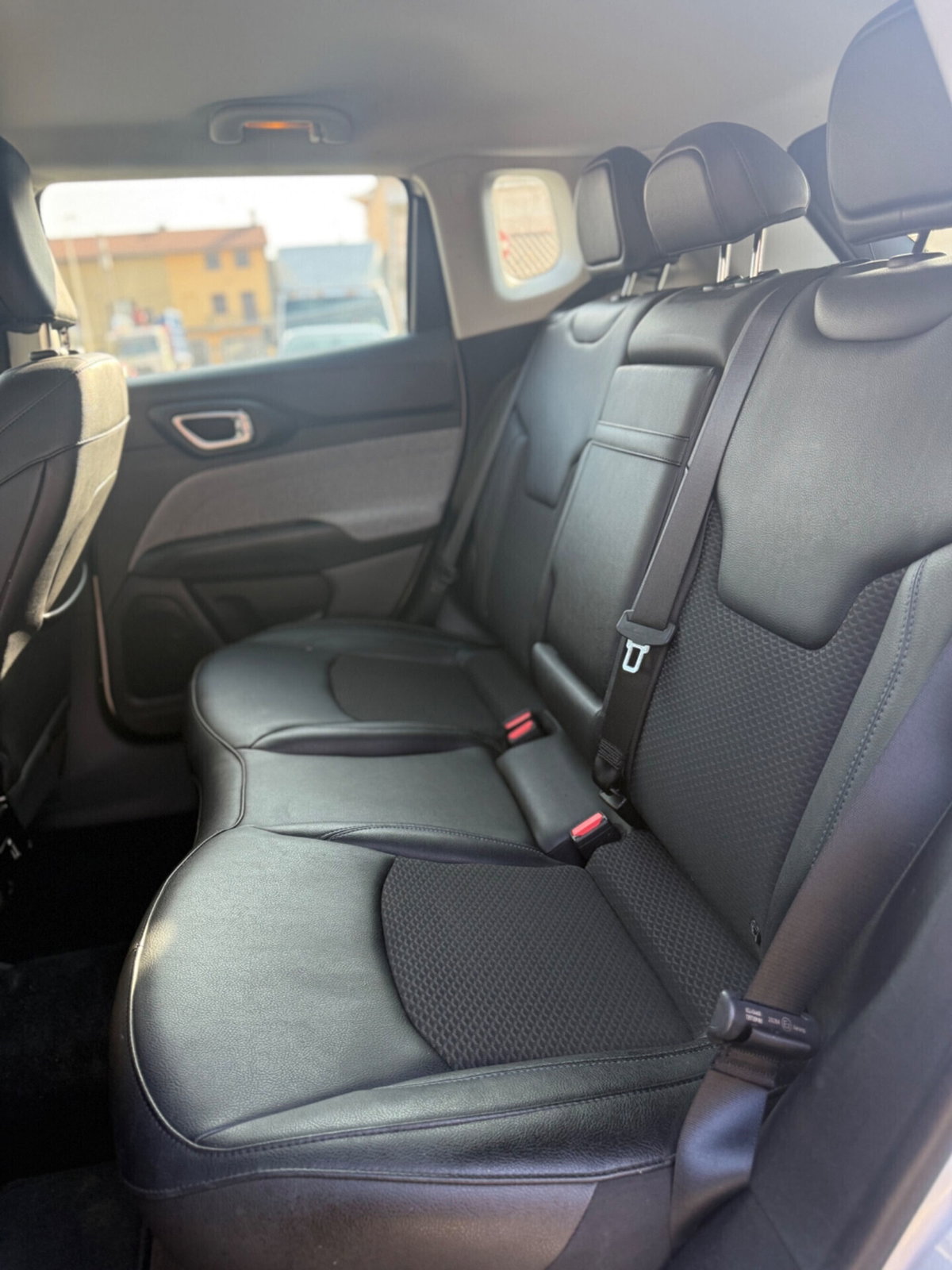 Jeep Compass 1.6 Multijet II 2WD Business (15)