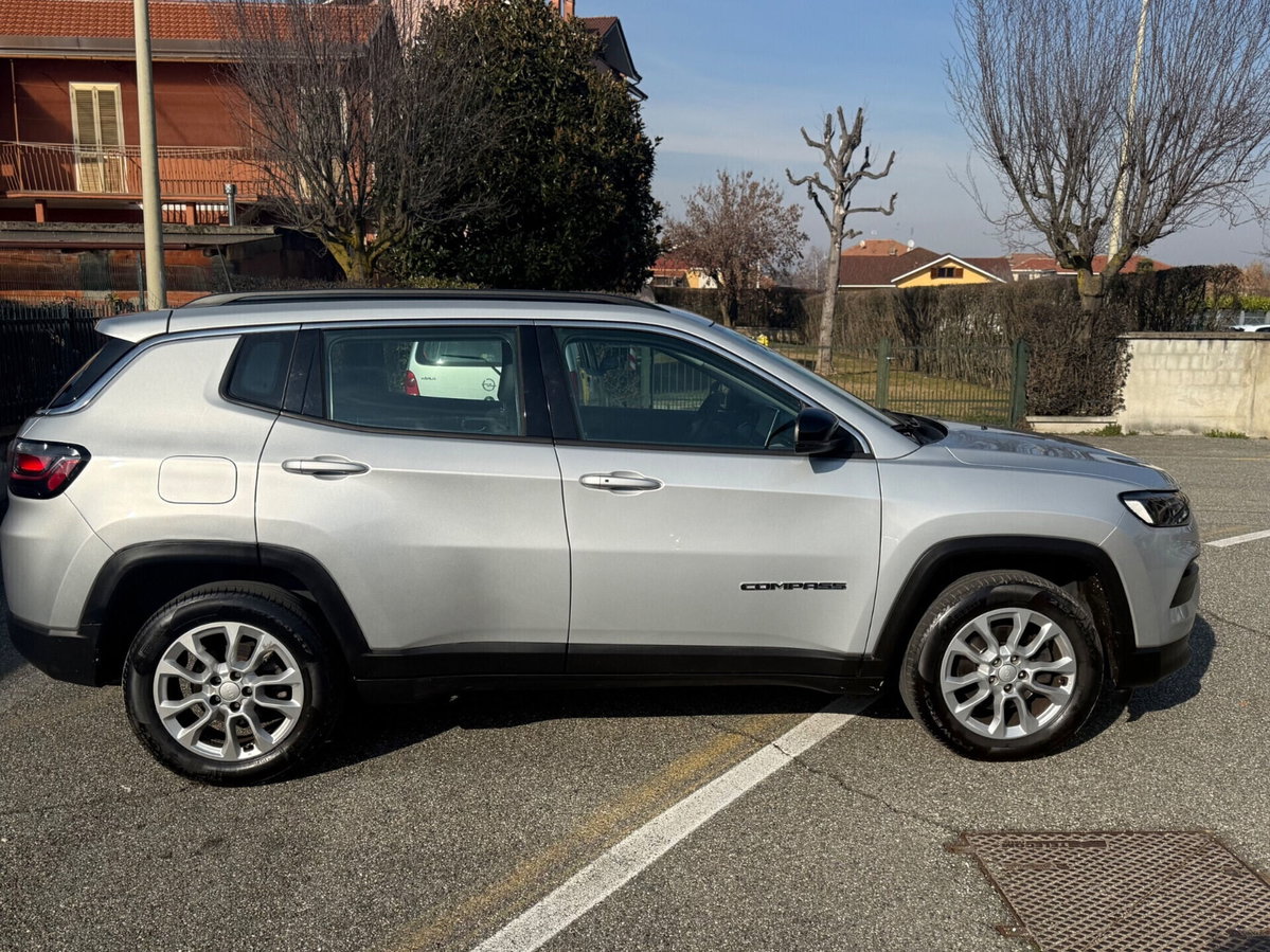 Jeep Compass 1.6 Multijet II 2WD Business (7)