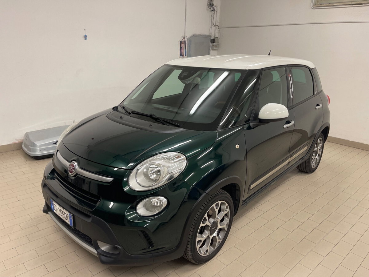 Fiat 500L 1.6 Multijet 120 CV Trekking (9)