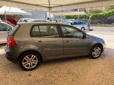 Volkswagen Golf 1.9 TDI DPF 4mot. 5p. Sportline (10)