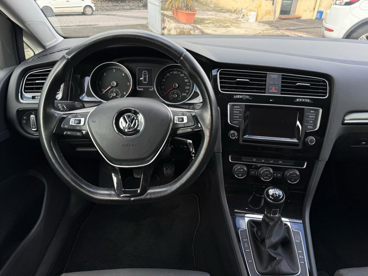 Volkswagen Golf 1.6 TDI 110 CV 5p. Highline BlueMotion Technology (11)