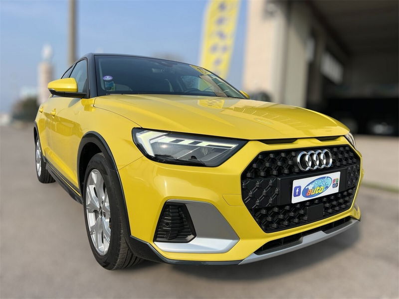 Audi A1 allstreet allstreet 30 TFSI S tronic Identity Contrast