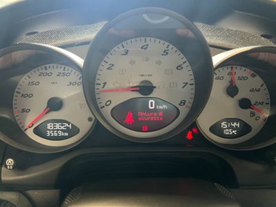 Porsche Cayman 3.4 S (9)