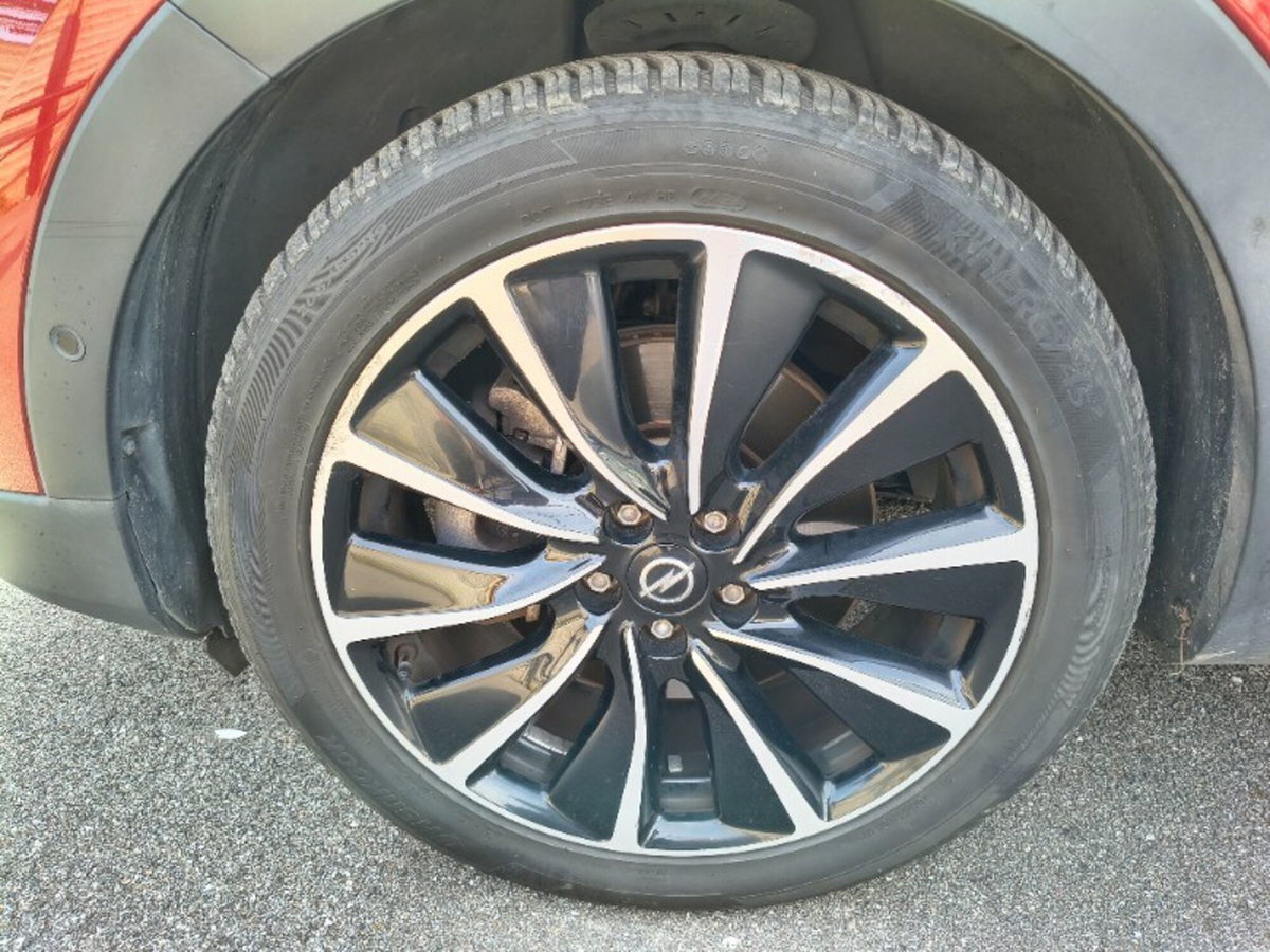 Opel Grandland X 1.6 Hybrid4 Plug-in aut. AWD (6)