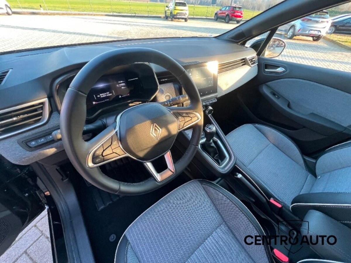 Renault Clio TCe 90 CV 5 porte Techno (18)