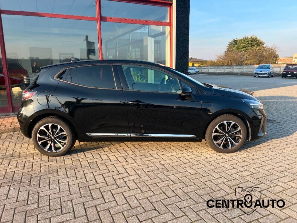 Renault Clio TCe 90 CV 5 porte Techno (3)