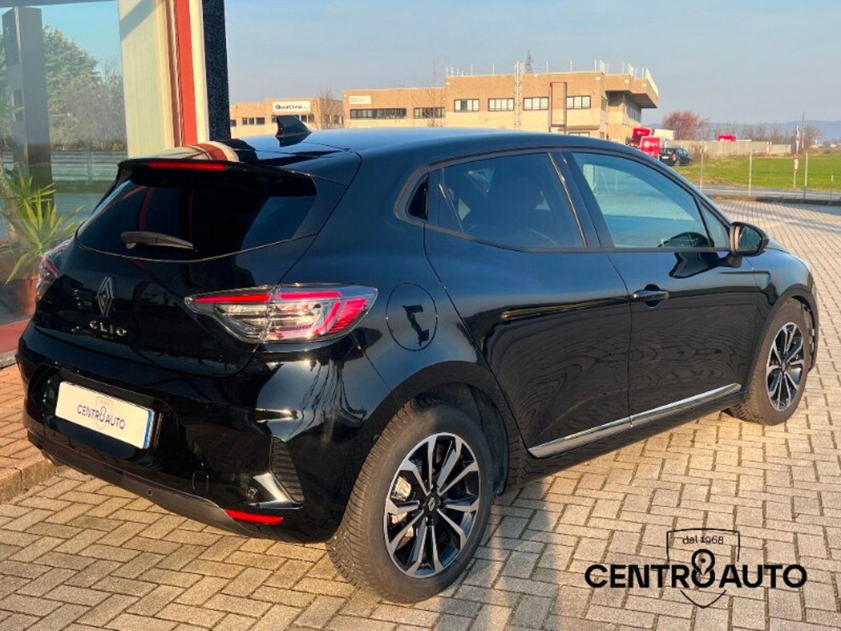 Renault Clio TCe 90 CV 5 porte Techno (4)