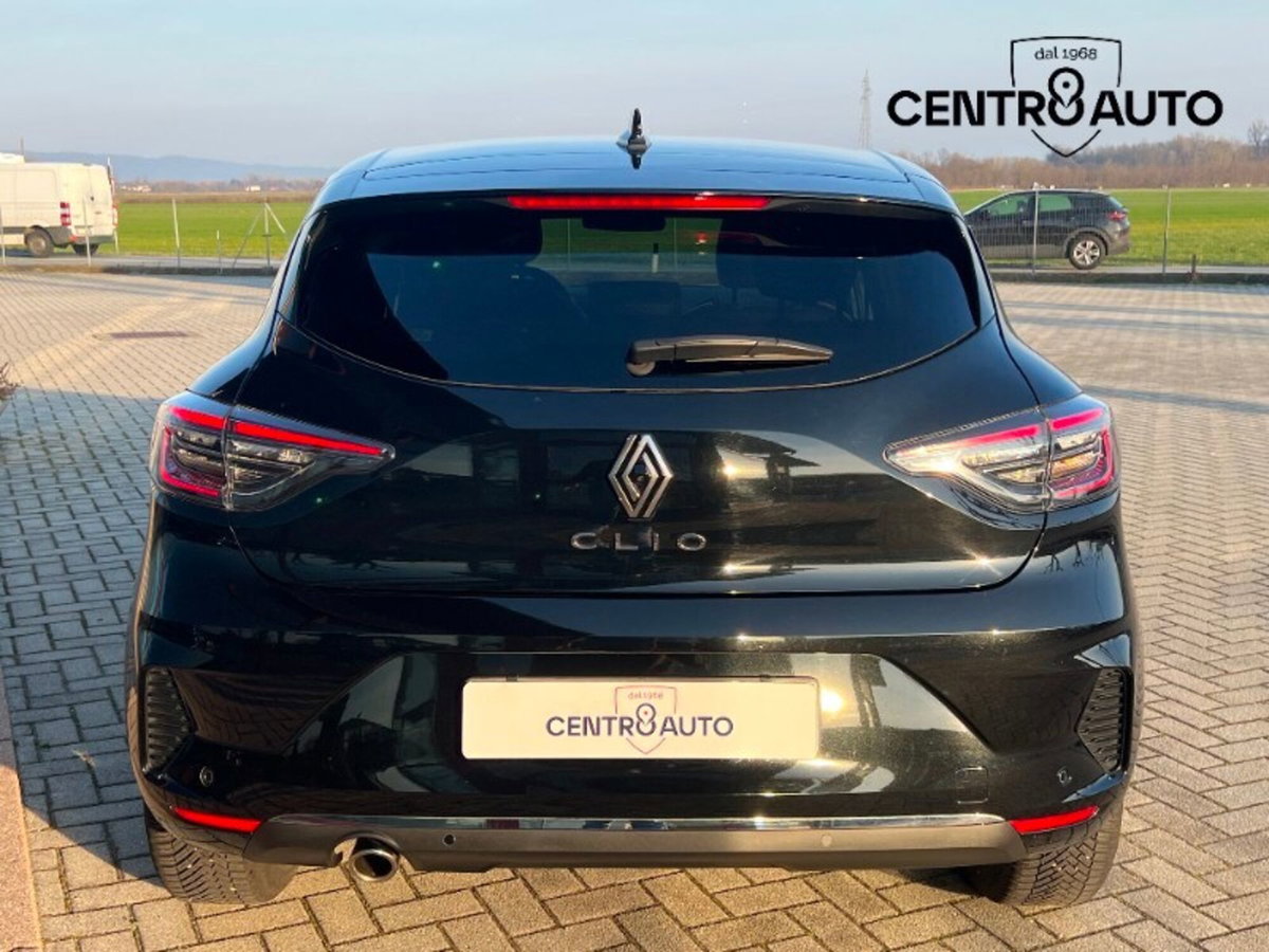 Renault Clio TCe 90 CV 5 porte Techno (5)
