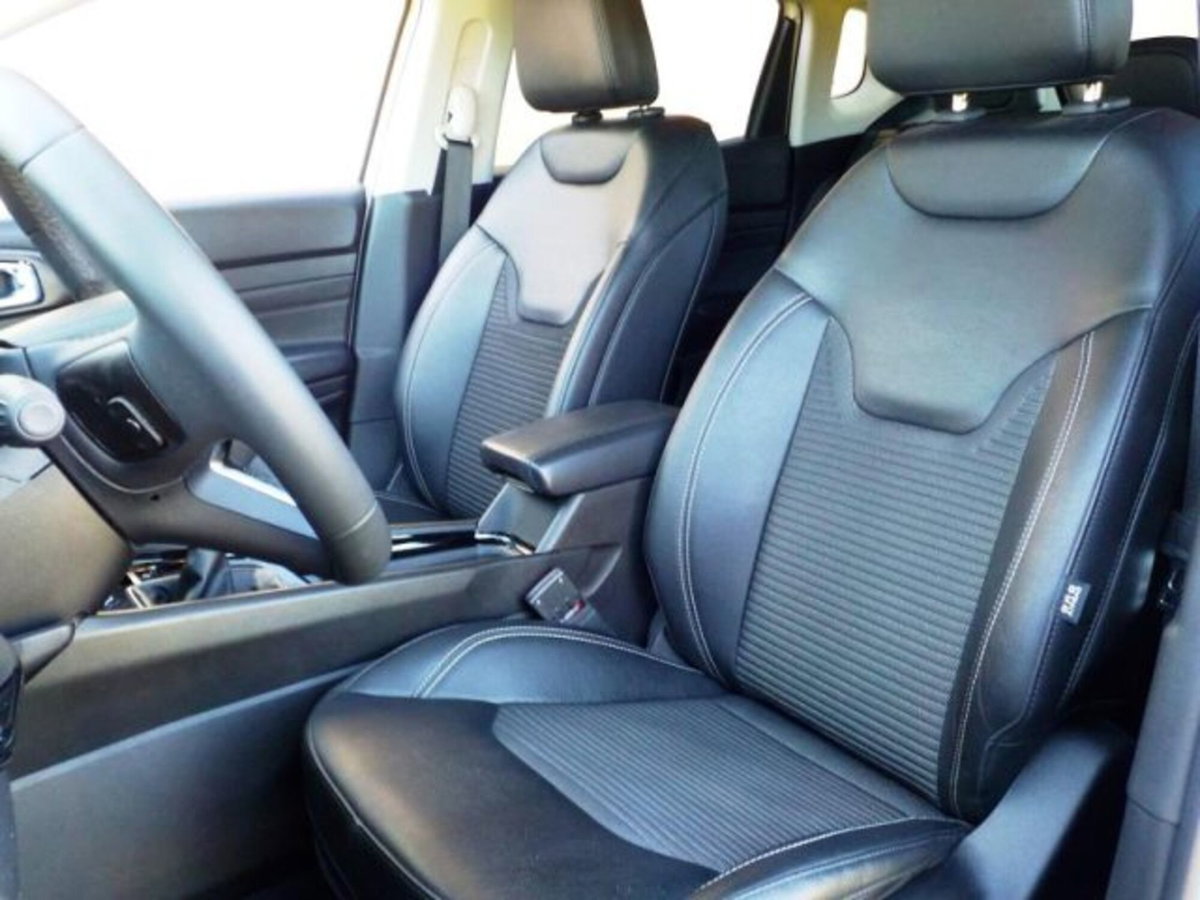Jeep Compass 1.6 Multijet II 2WD Night Eagle (11)
