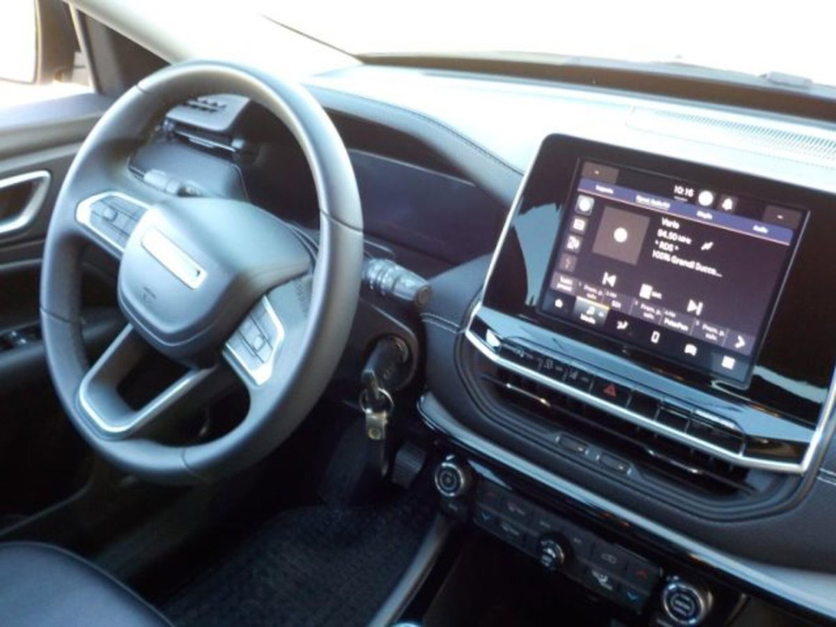 Jeep Compass 1.6 Multijet II 2WD Night Eagle (19)